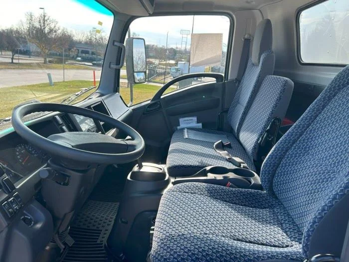 2026 Isuzu NQR — photo 6