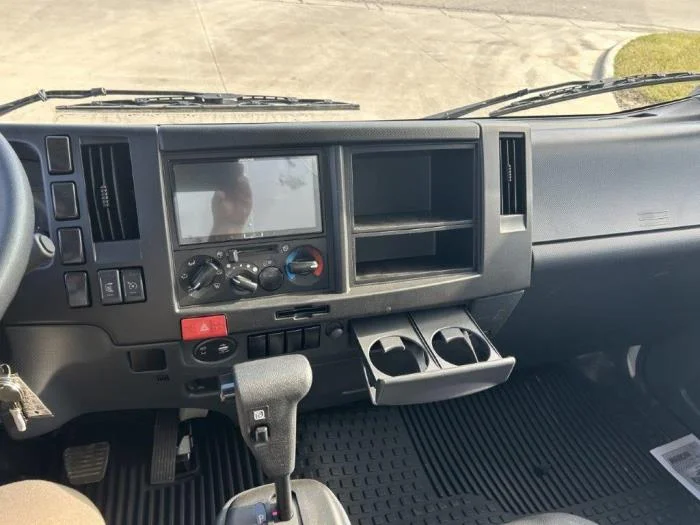 2026 Isuzu NQR — photo 9
