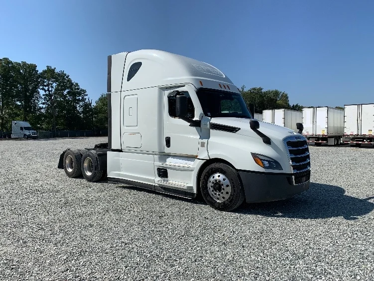 2021 Freightliner Cascadia in Greensboro, NC