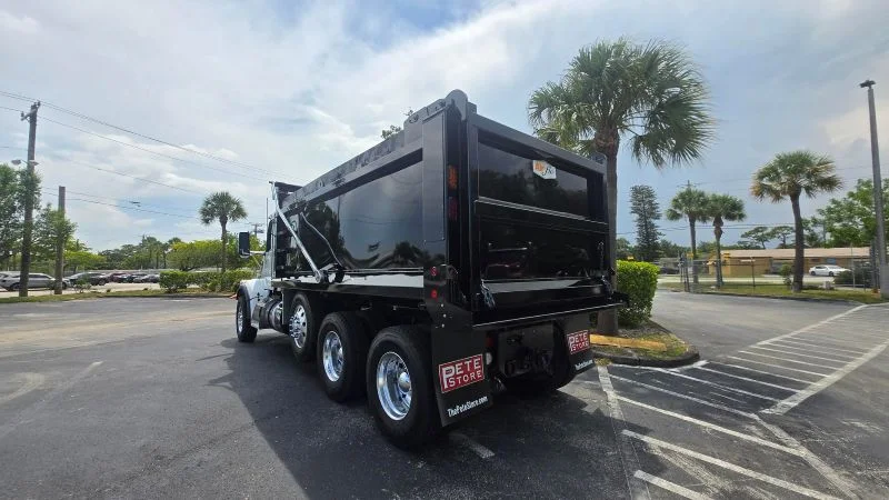 2027 Peterbilt 567 in Fort Lauderdale, FL — photo 12