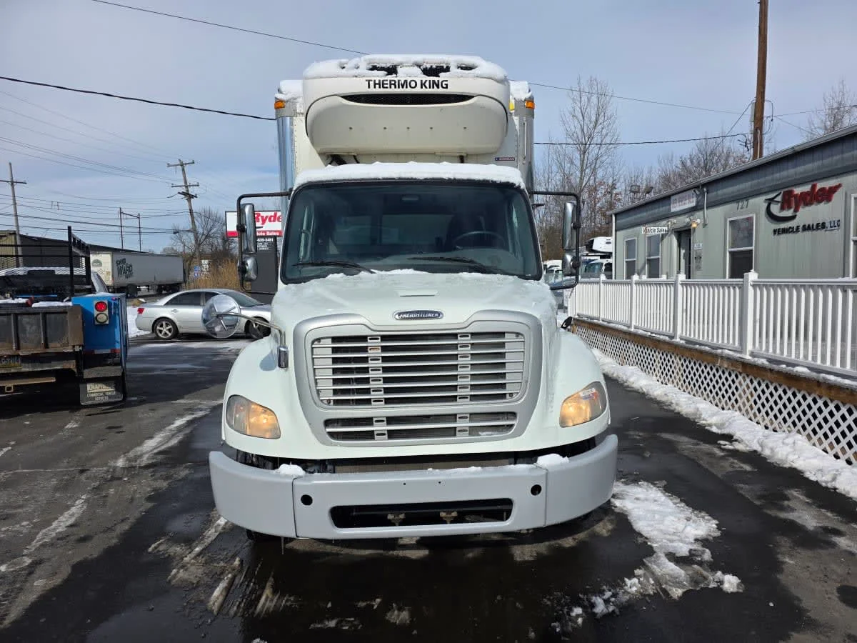 2019 Freightliner M2 112 - image 2