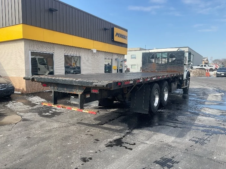 2019 Freightliner M2 112 in Milwaukee, WI — photo 9