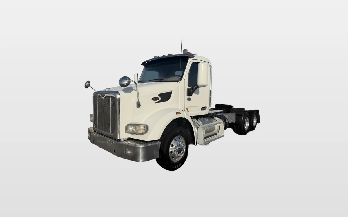 2021 Peterbilt 567