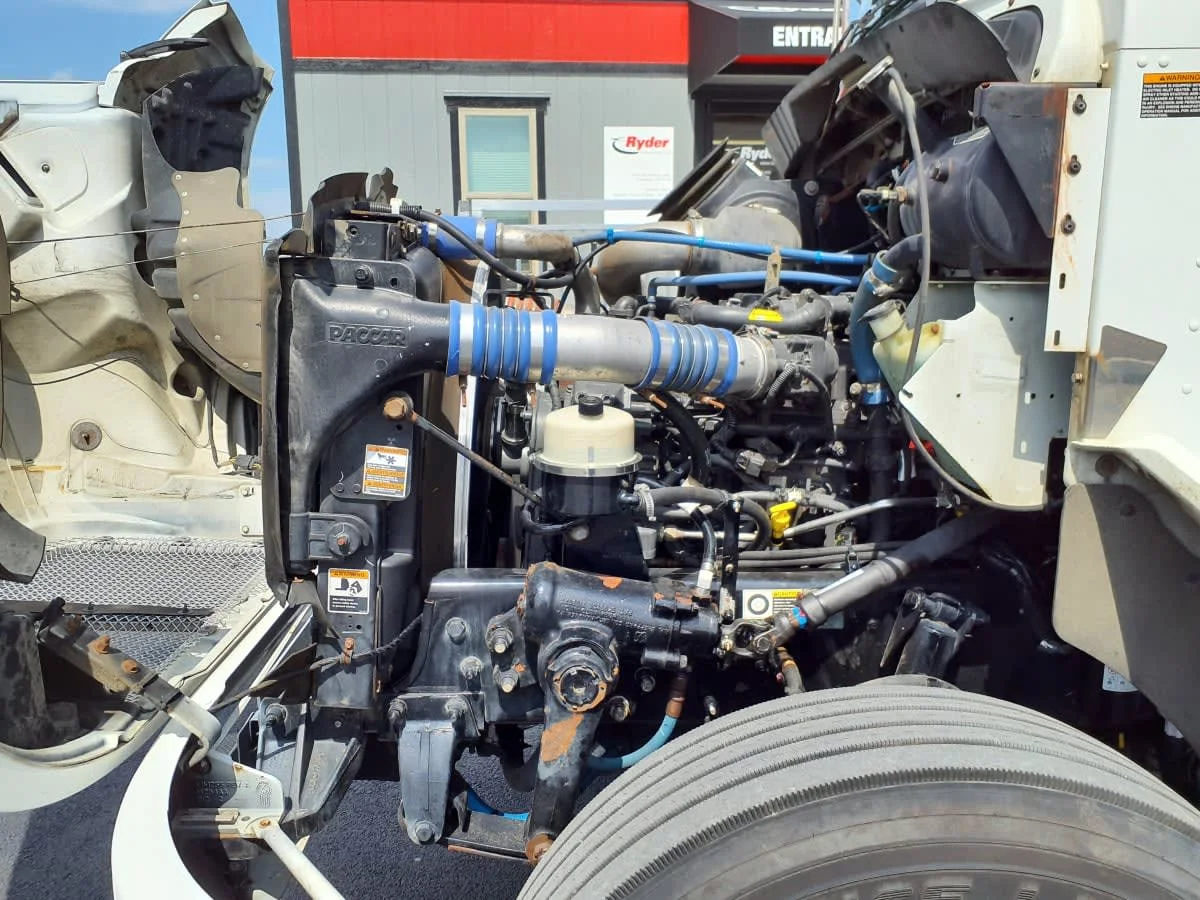 2020 Kenworth T370 - image 9