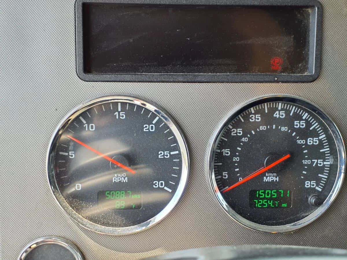 2020 Kenworth T370 - image 11