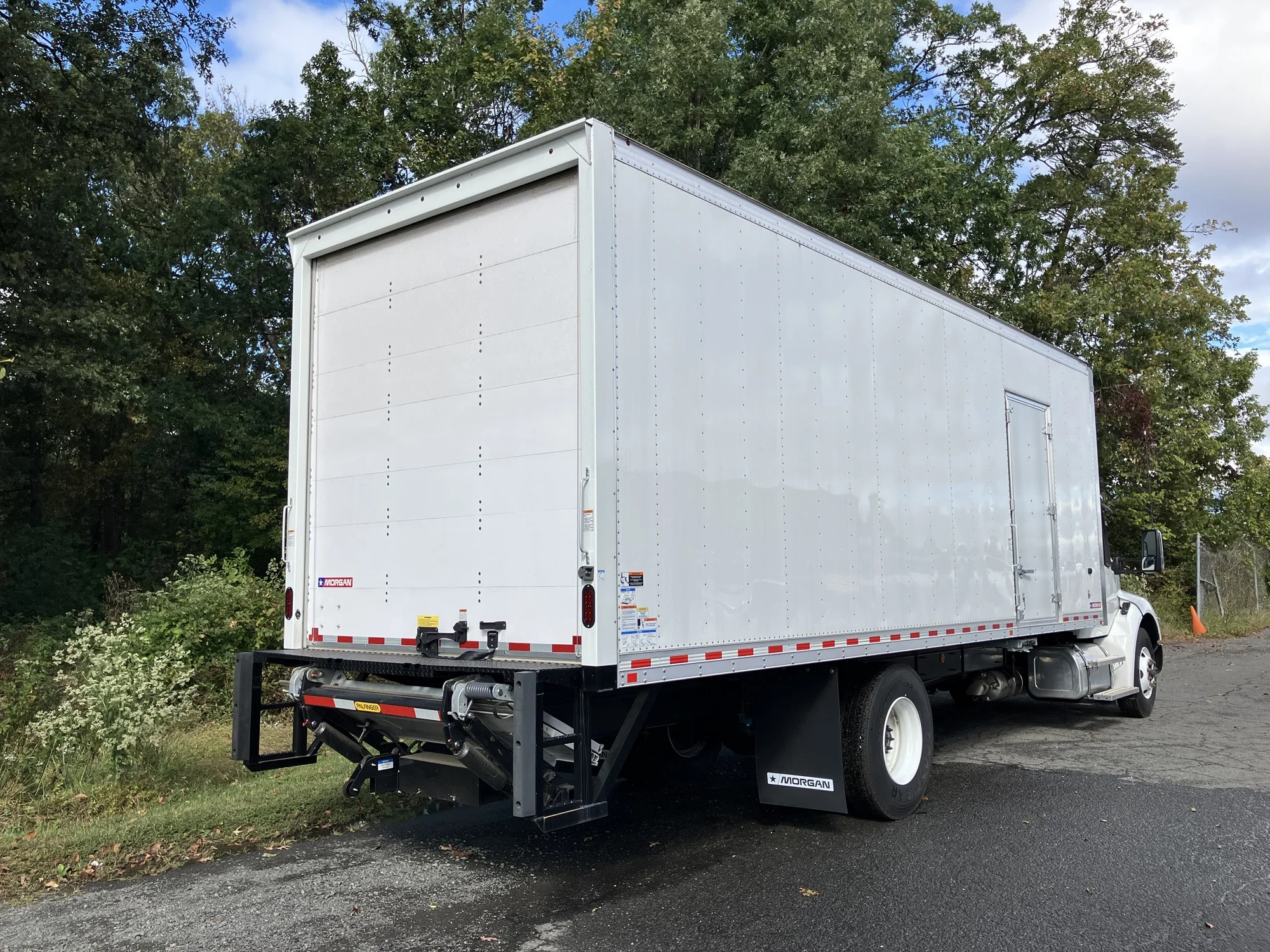 2025 Kenworth T280 - image 5