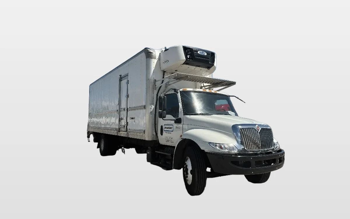 2020 International MV - image 1