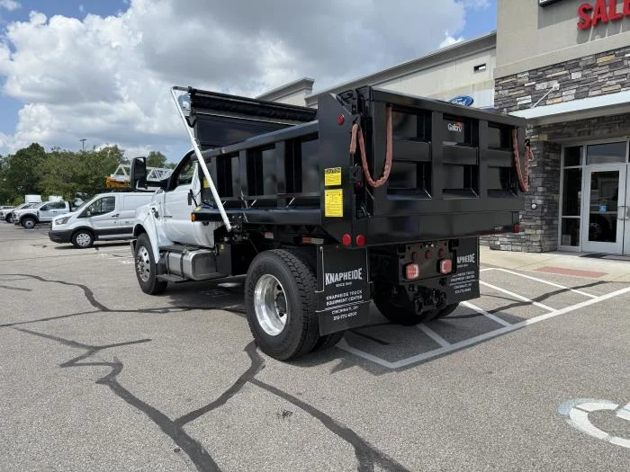 2027 Ford F-750 in Cincinnati, OH — photo 8
