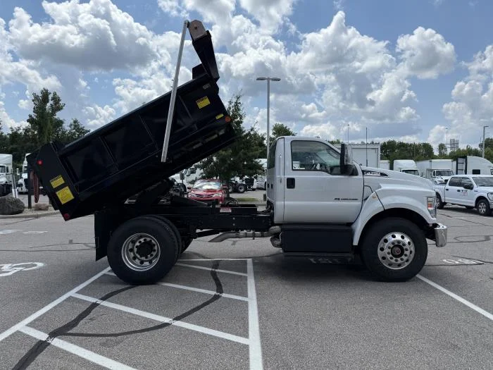 2027 Ford F-750 in Cincinnati, OH — photo 16