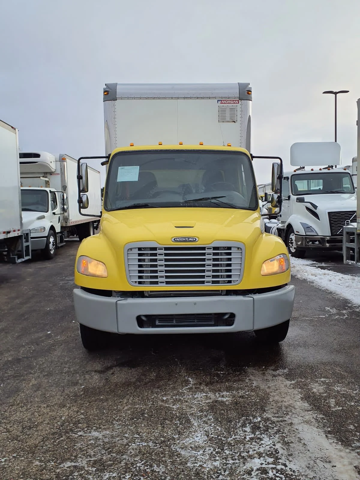 2016 Freightliner M2 106 - image 2