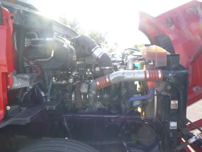 2021 Kenworth T680 — photo 37