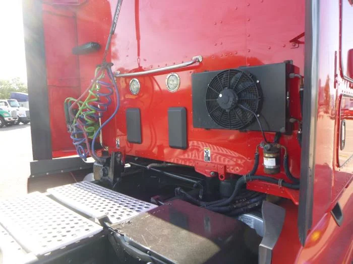 2021 Kenworth T680 — photo 35
