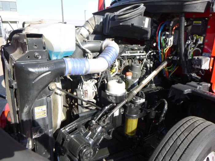 2021 Kenworth T680 — photo 26