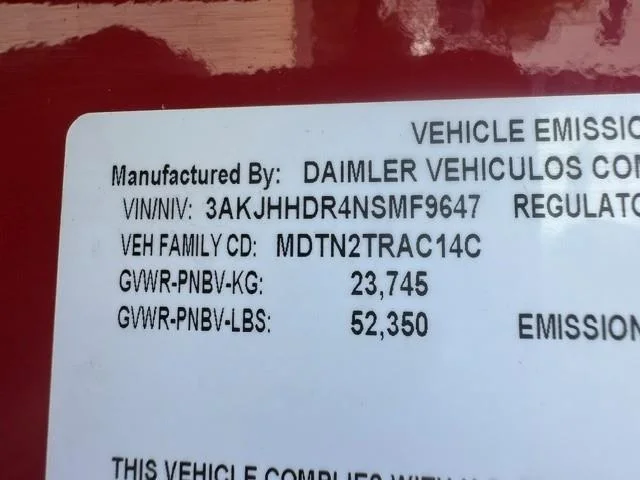 2022 Freightliner Cascadia — photo 5
