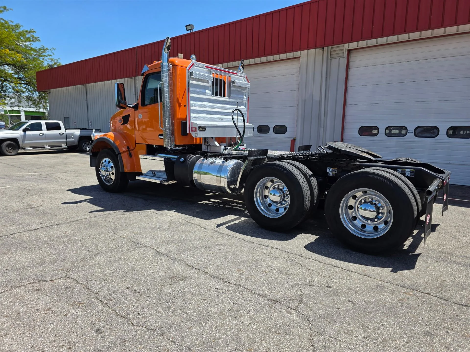 2024 Peterbilt 567 in Etna, OH — photo 3