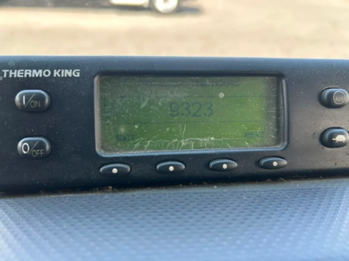 2020 Isuzu NQR in Farmingdale, NY — photo 12