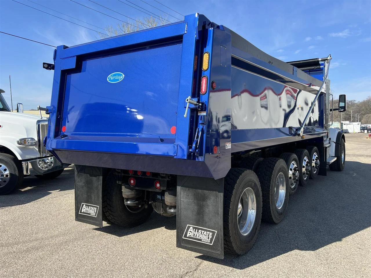 2025 Peterbilt 567 - image 3