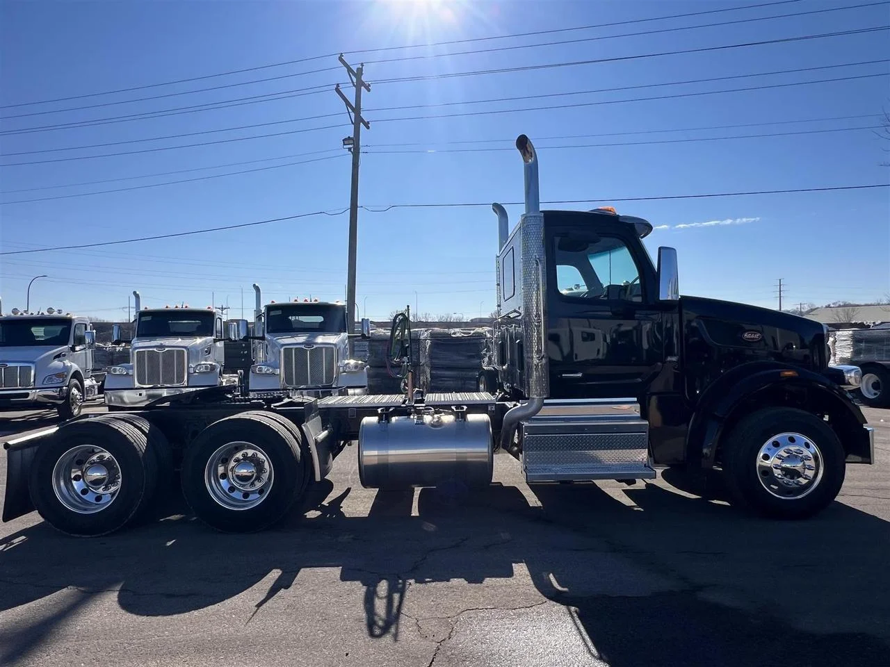 2026 Peterbilt 567 - image 3