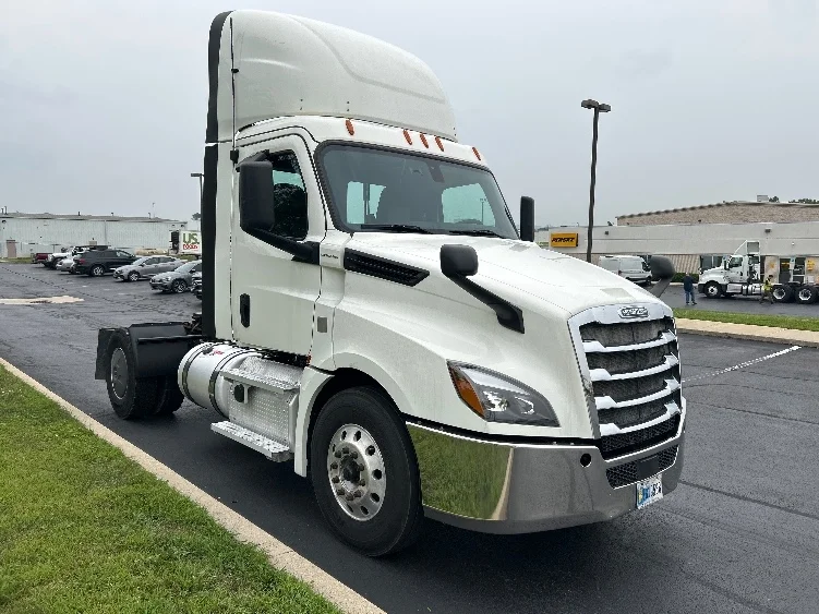 2019 Freightliner Cascadia in Allentown, PA