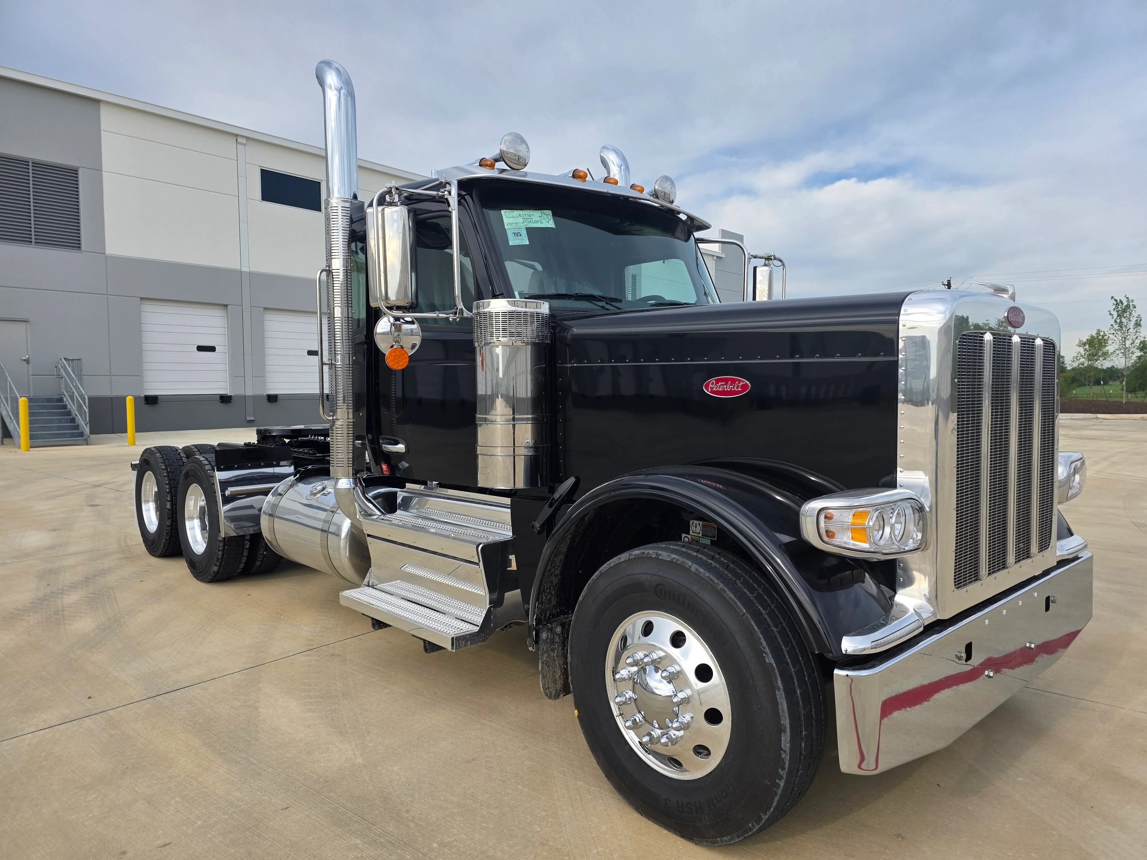 2027 Peterbilt 589 in Portland, OR — photo 7