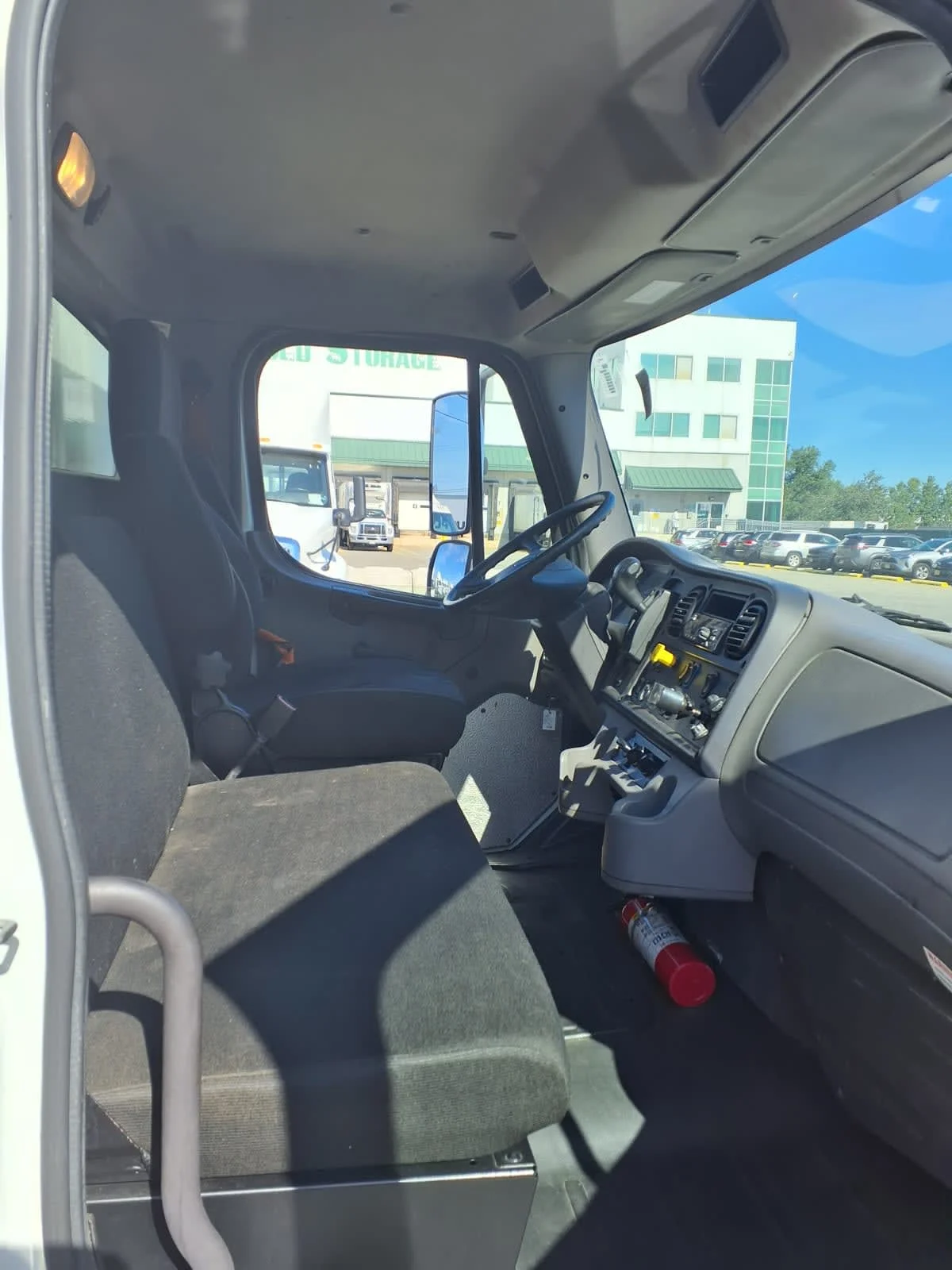 2020 Freightliner M2 106 in Newark, NJ — photo 13