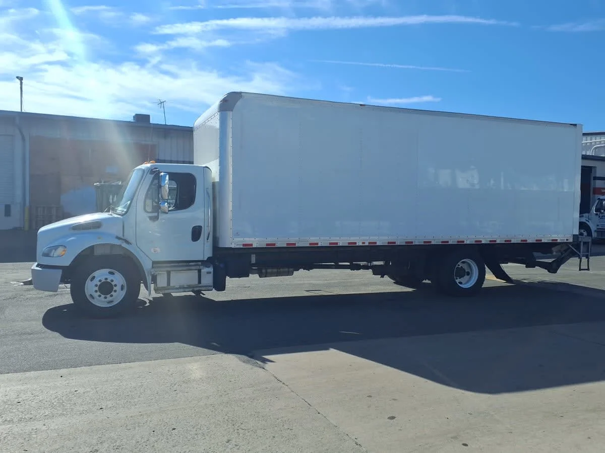 2020 Freightliner M2 106 in Newark, NJ — photo 10