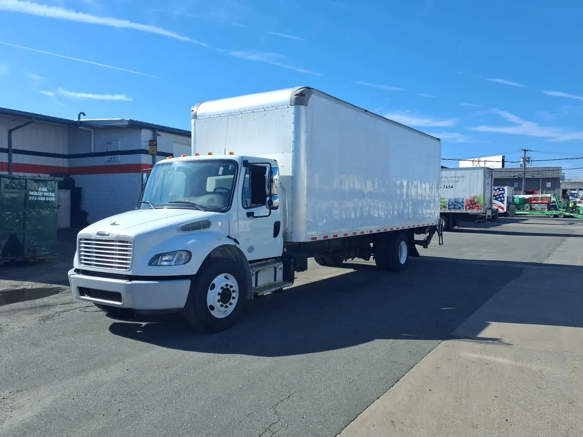 2020 Freightliner M2 106 in Newark, NJ — photo 3