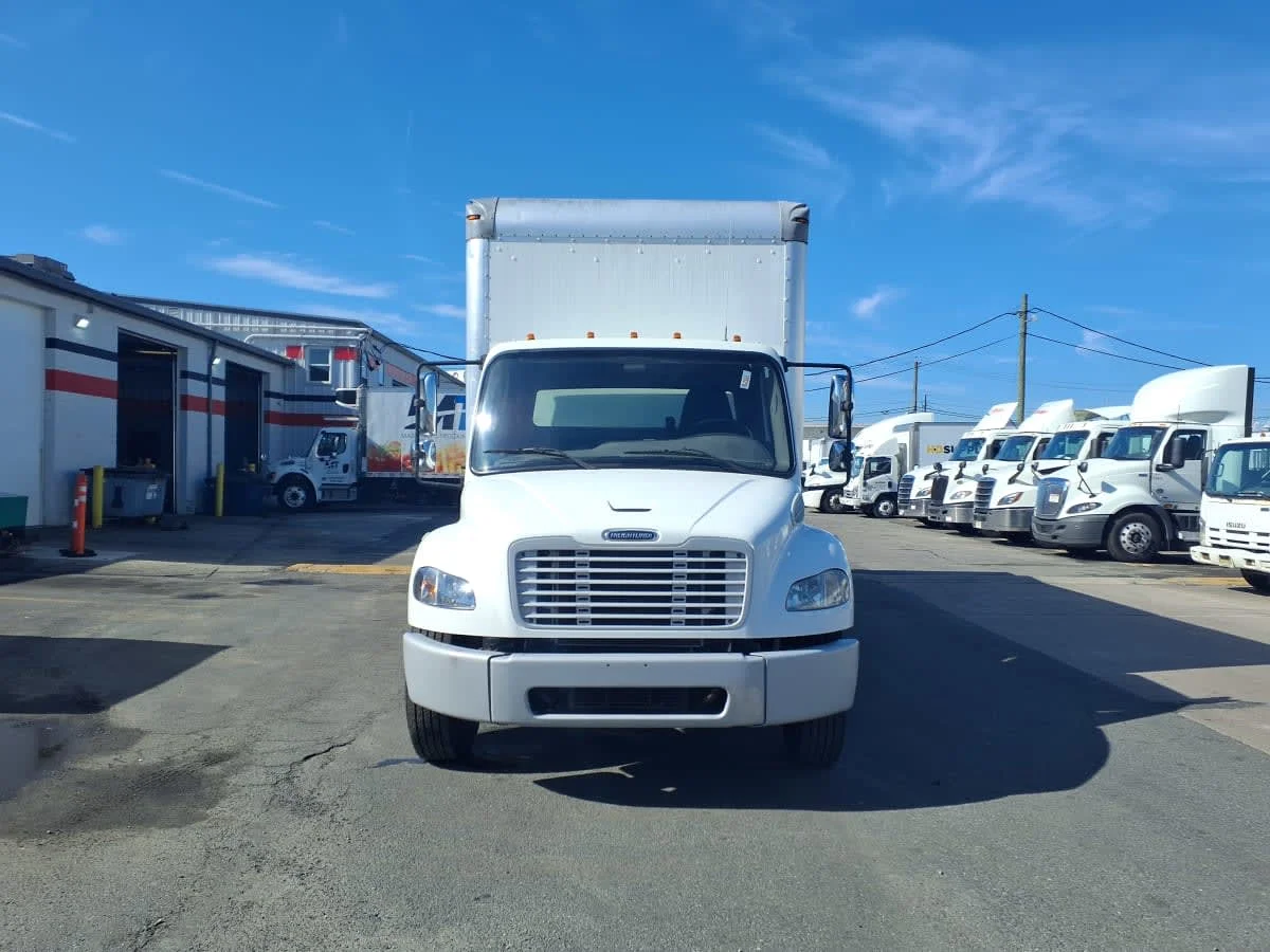 2020 Freightliner M2 106 in Newark, NJ — photo 2