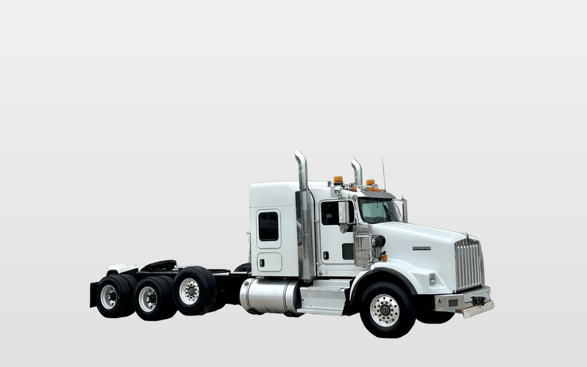 2016 Kenworth T800 - image 1