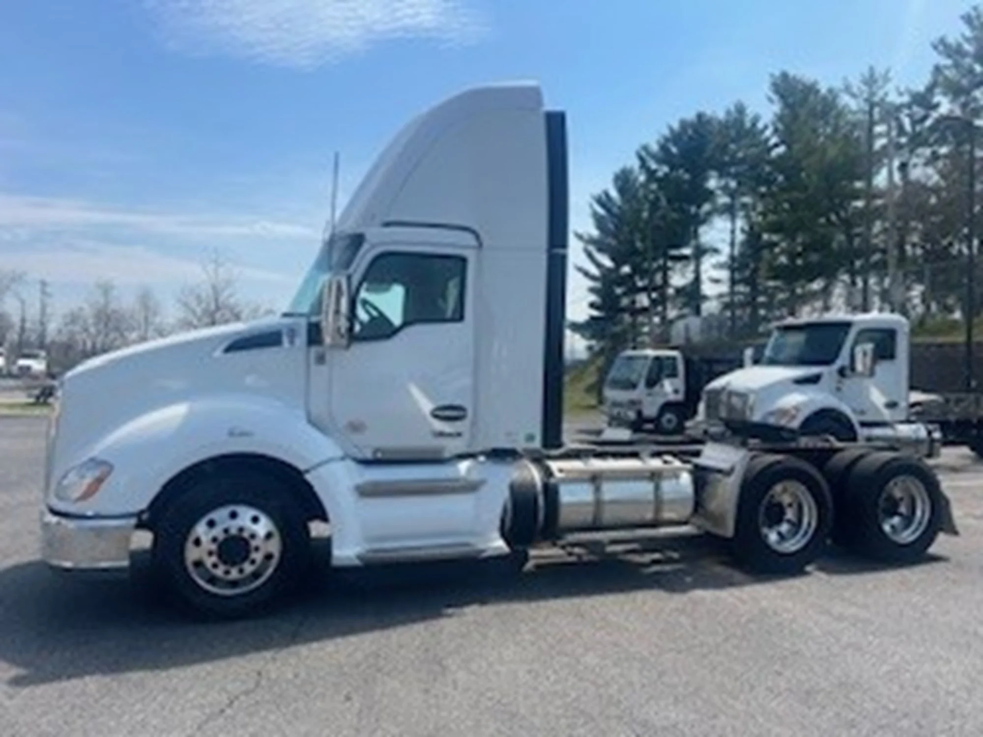 2022 Kenworth T680 in Hagerstown, MD, MD