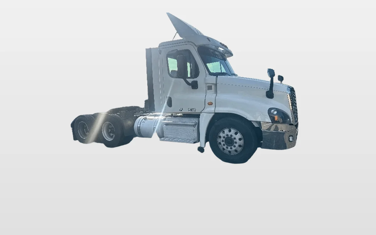 2019 Freightliner - image 1