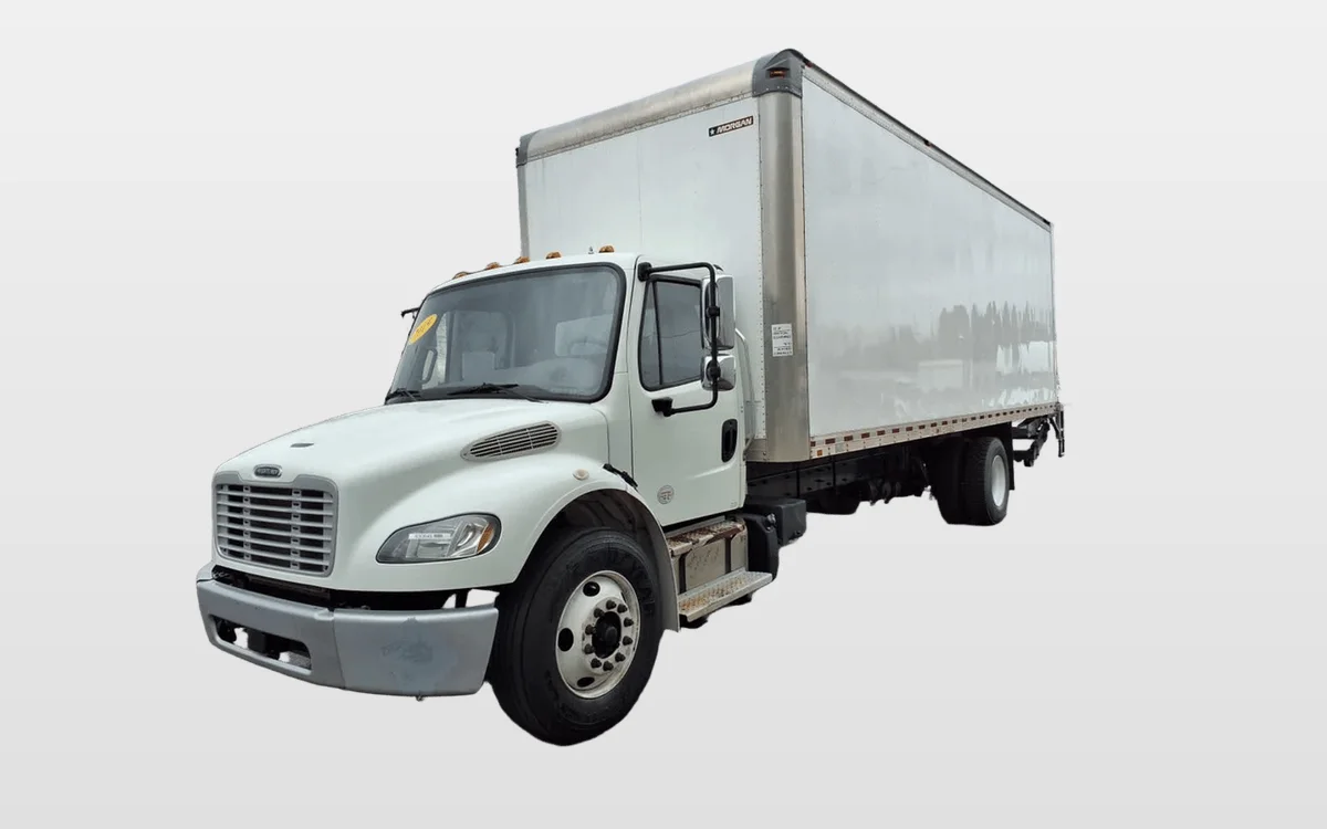 2019 Freightliner M2 106 - image 1