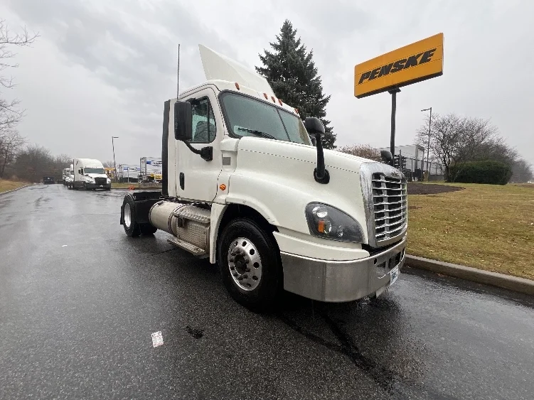 2019 Freightliner Cascadia in Montgomery, NY