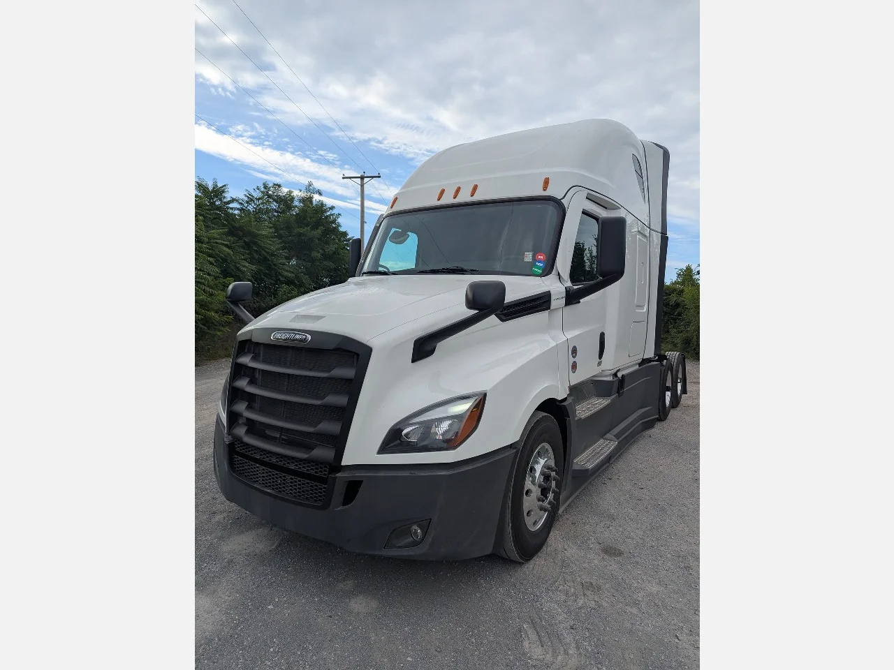 2026 Freightliner in York Street Elmhurst, IL — photo 3
