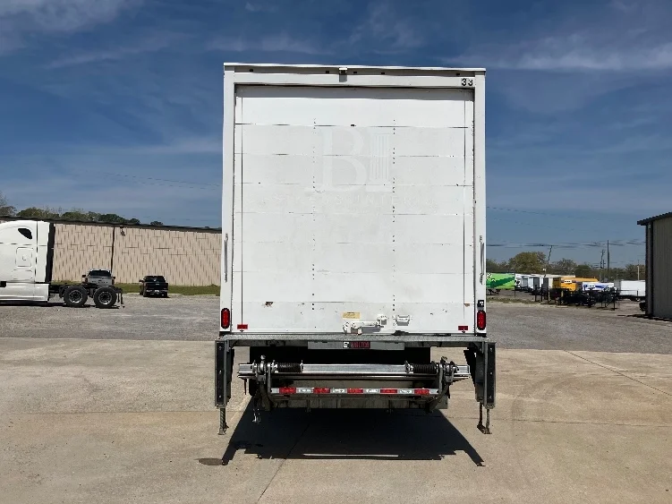 2020 International MV - image 7