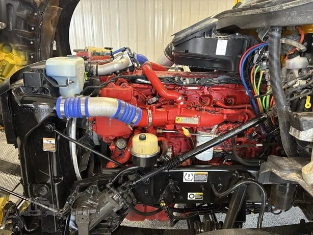 2015 Kenworth T880 in Hartford, SD — photo 19