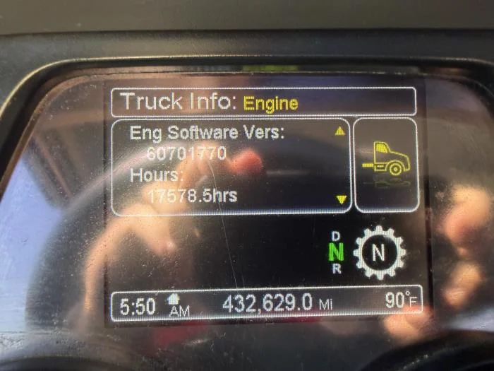 2020 Peterbilt 579 - image 32