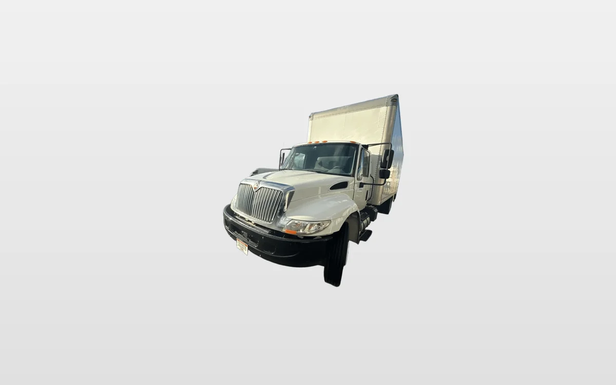 2018 International 4300 - image 1
