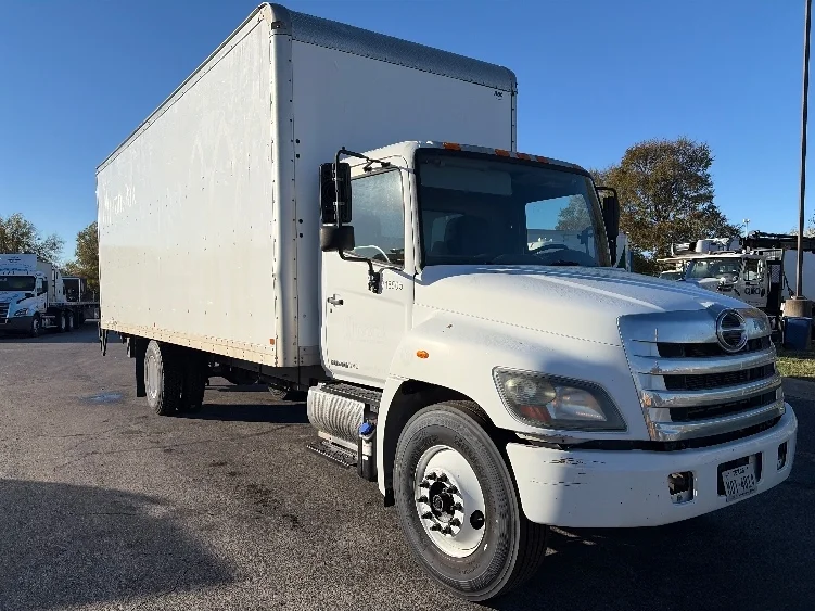 2016 Hino 268 in Austin, TX