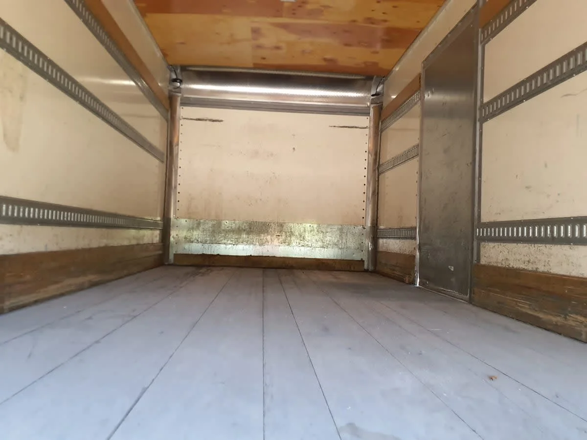2020 International MV in Indianapolis, IN — photo 8