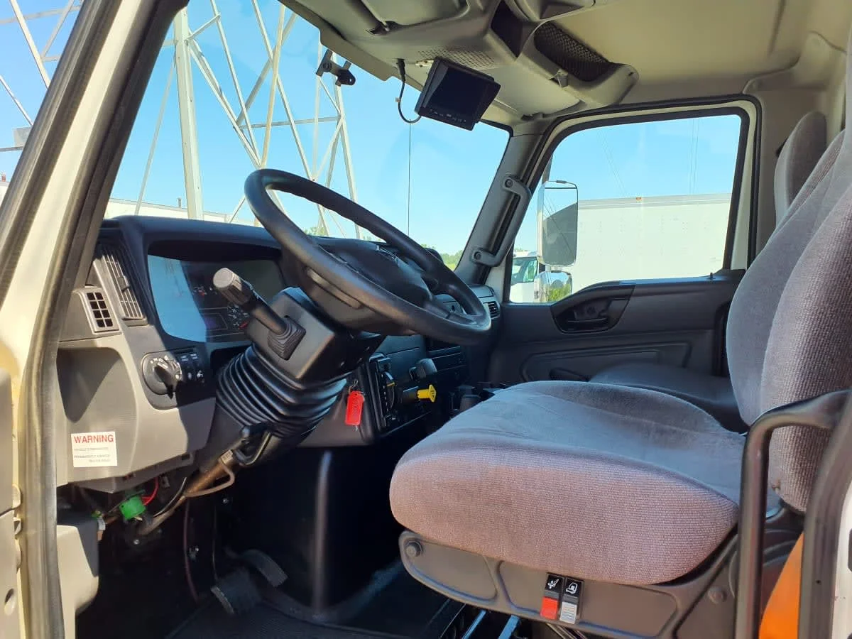 2020 International MV in Indianapolis, IN — photo 7