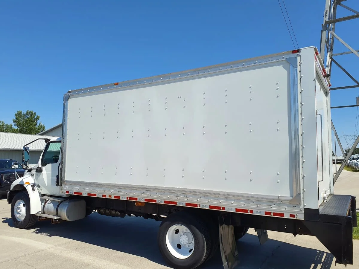 2020 International MV in Indianapolis, IN — photo 4