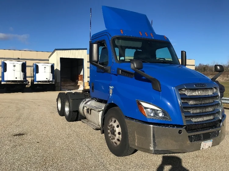 2019 Freightliner Cascadia in Auburn, MA