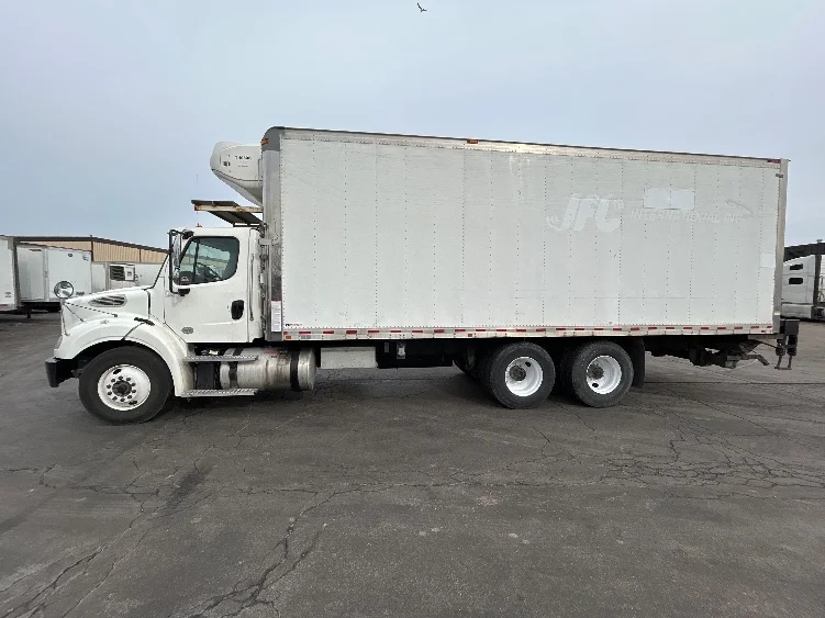 2020 Freightliner M2 112 - image 4