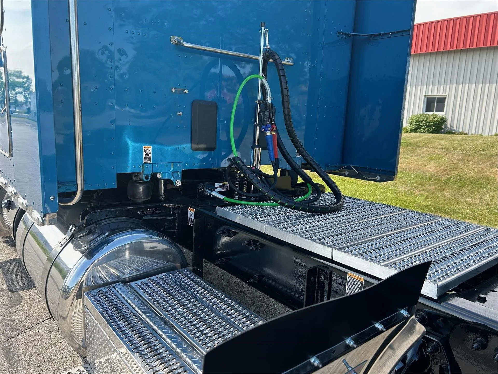 2019 Peterbilt 567 - image 9