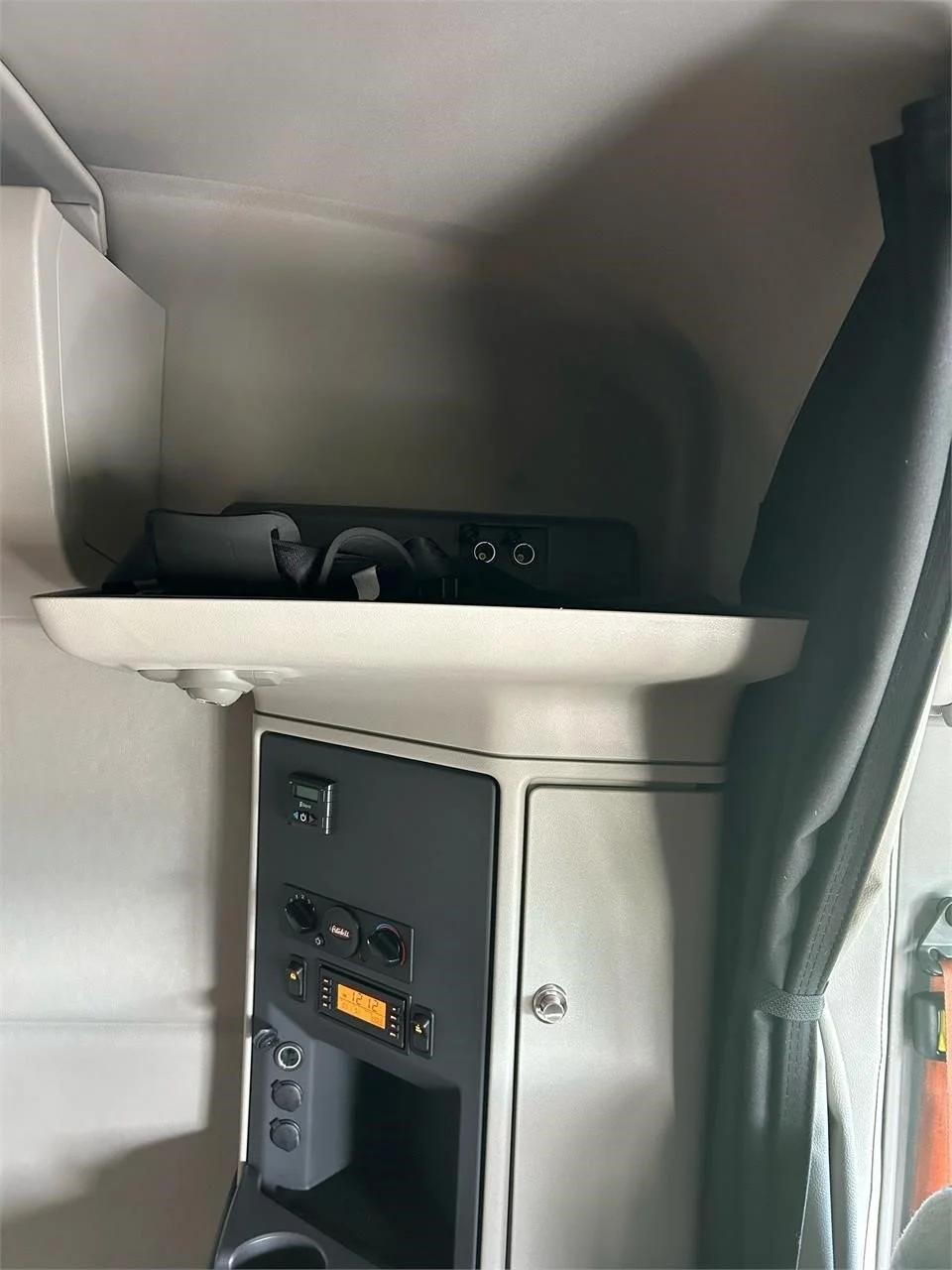 2019 Peterbilt 567 in Zanesville, OH — photo 22