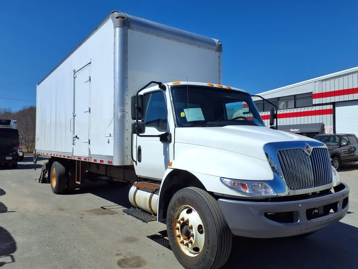 2020 International MV in Salisbury, MA — photo 3