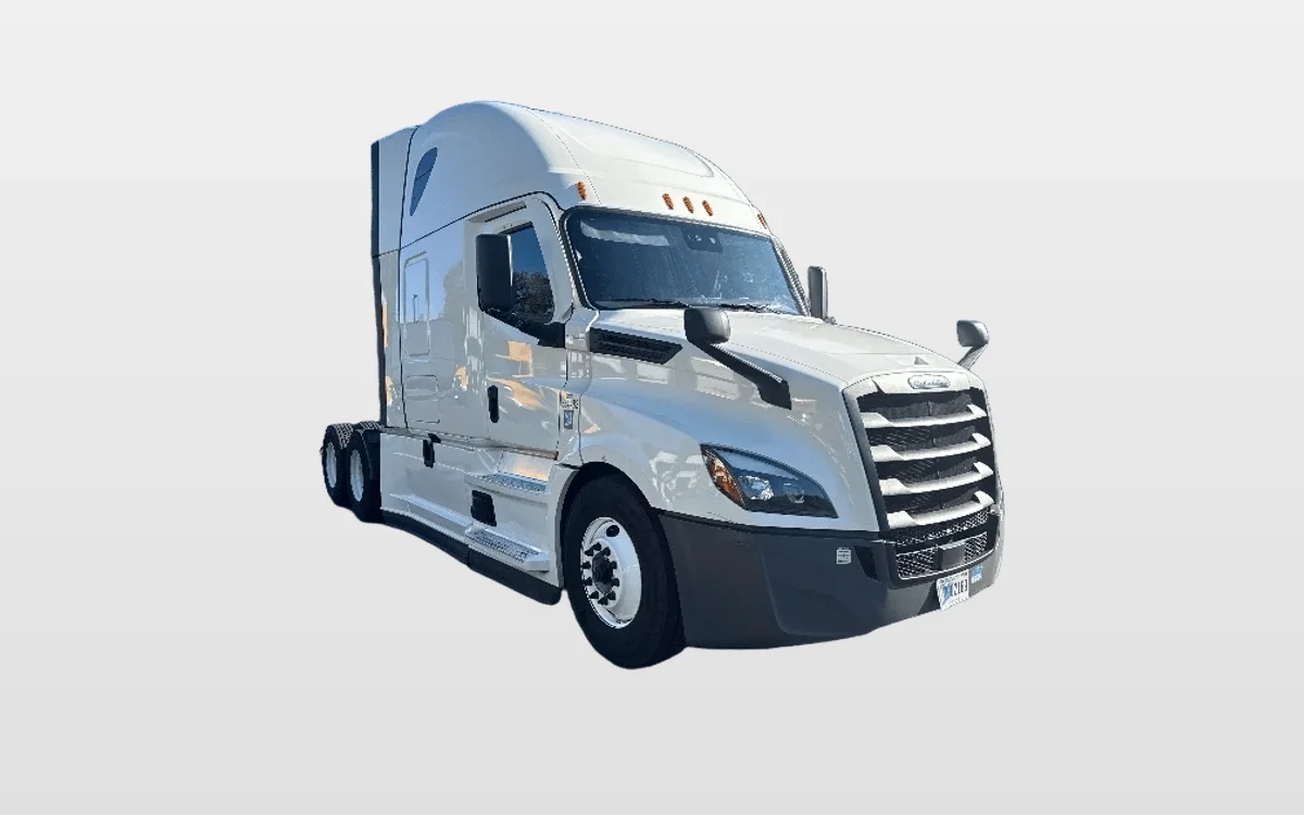 2021 Freightliner Cascadia - image 1