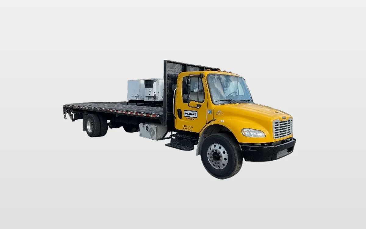 2020 Freightliner M2 106 - image 1