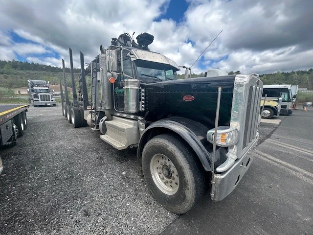 2023 Peterbilt in CLEARFIELD, PA — photo 7